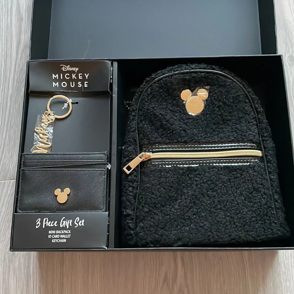 Disney Mickey Mouse Set ✨